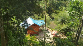 Namo Samsah Jungle Paradise - Riverside Nature Bungalow